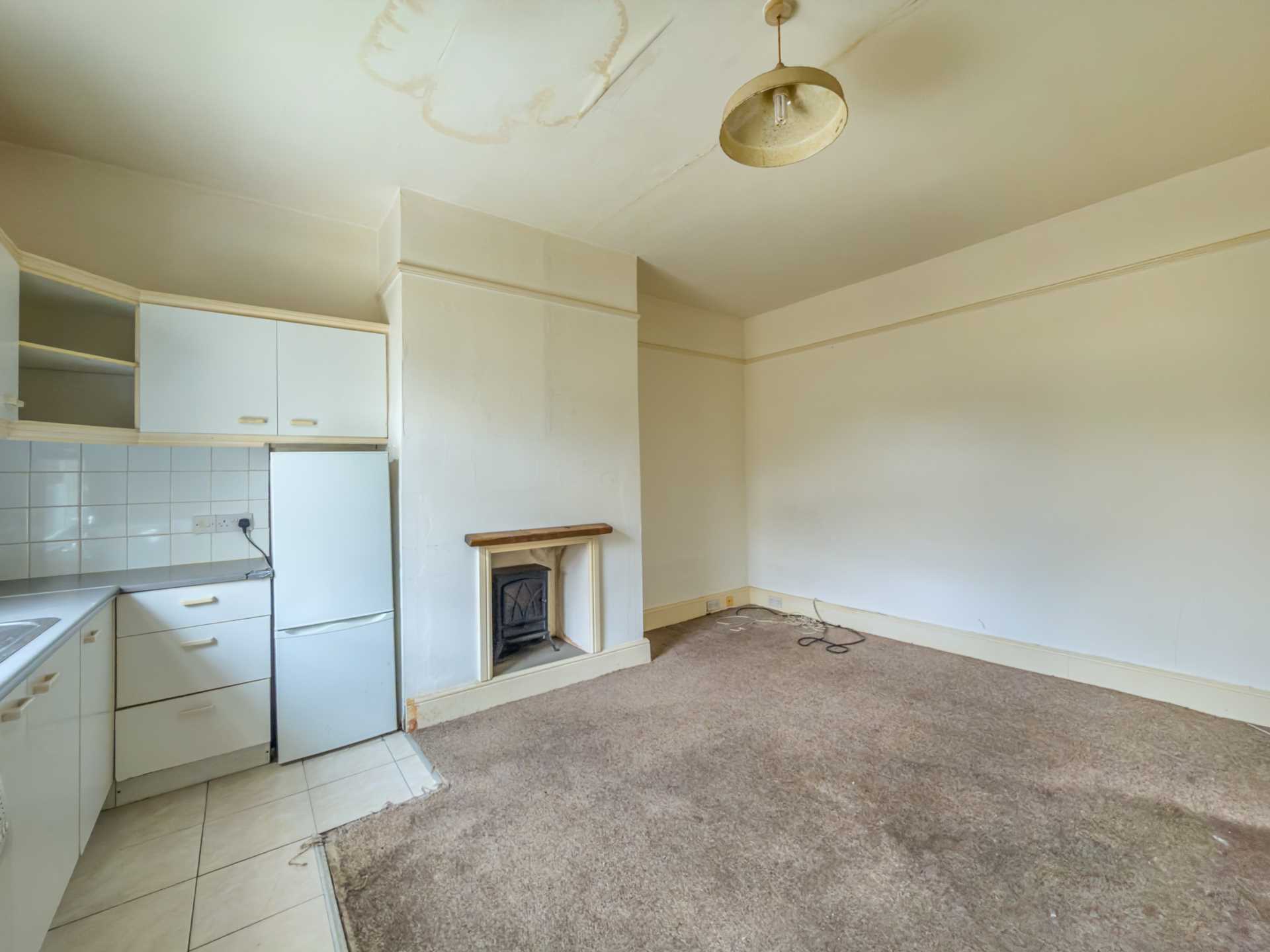 Ealand Road, Batley, Image 3