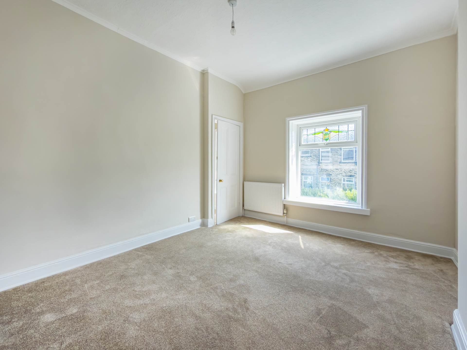 Grove Road, Heckmondwike, Image 10