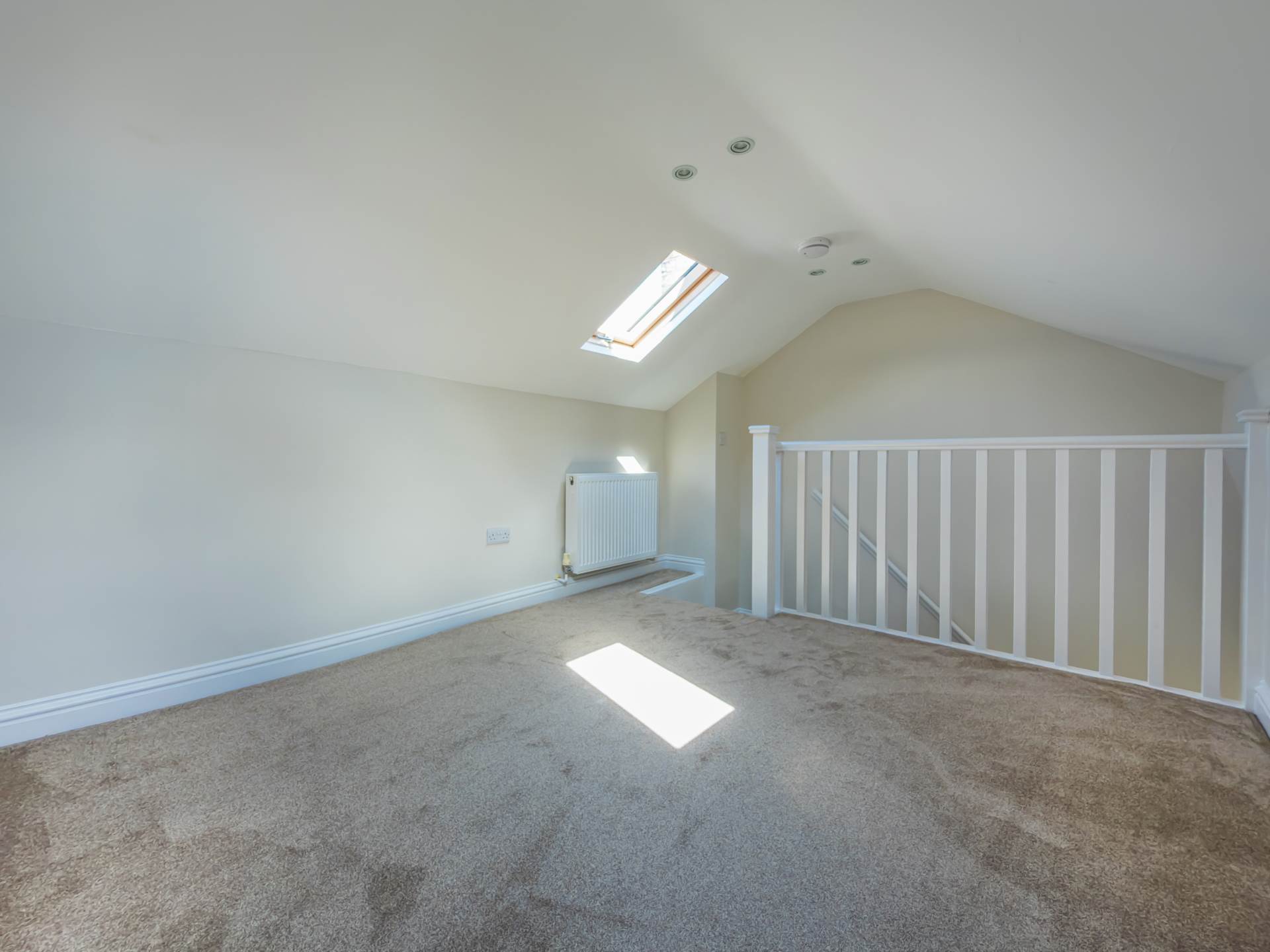Grove Road, Heckmondwike, Image 14