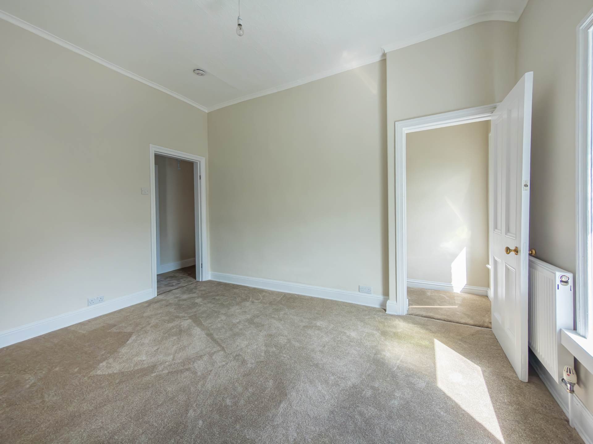 Grove Road, Heckmondwike, Image 9