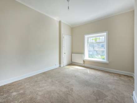 Grove Road, Heckmondwike, Image 10