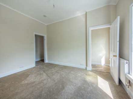 Grove Road, Heckmondwike, Image 9