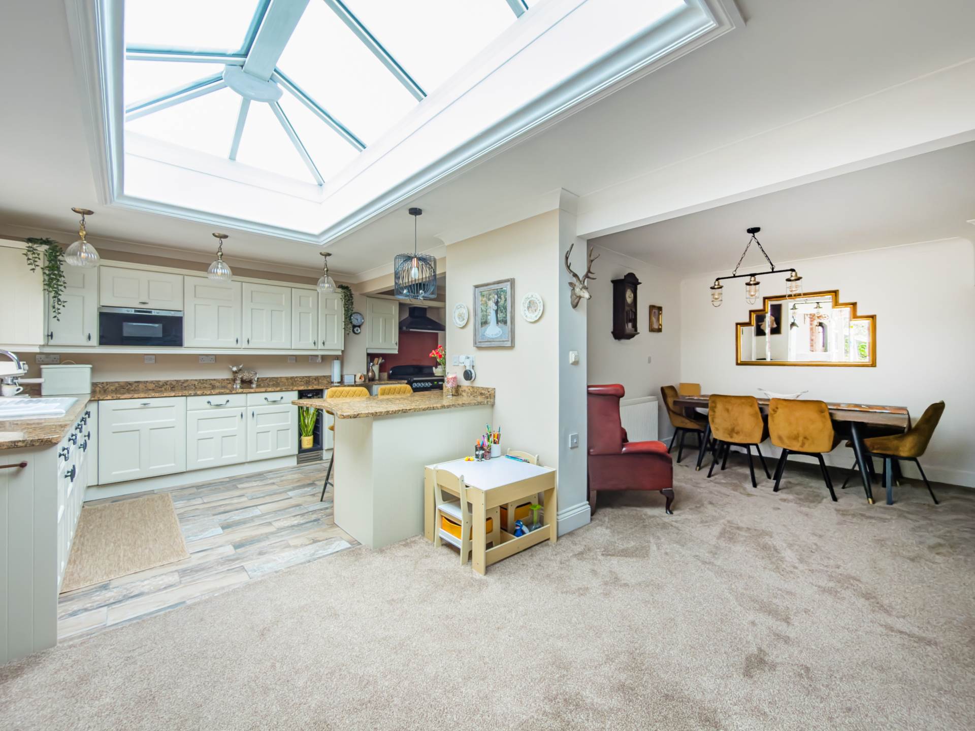 White Lee Road, Batley, Image 4
