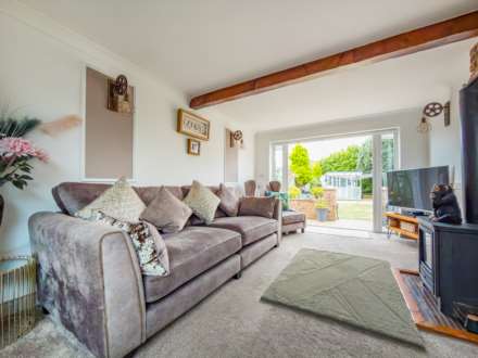 White Lee Road, Batley, Image 7