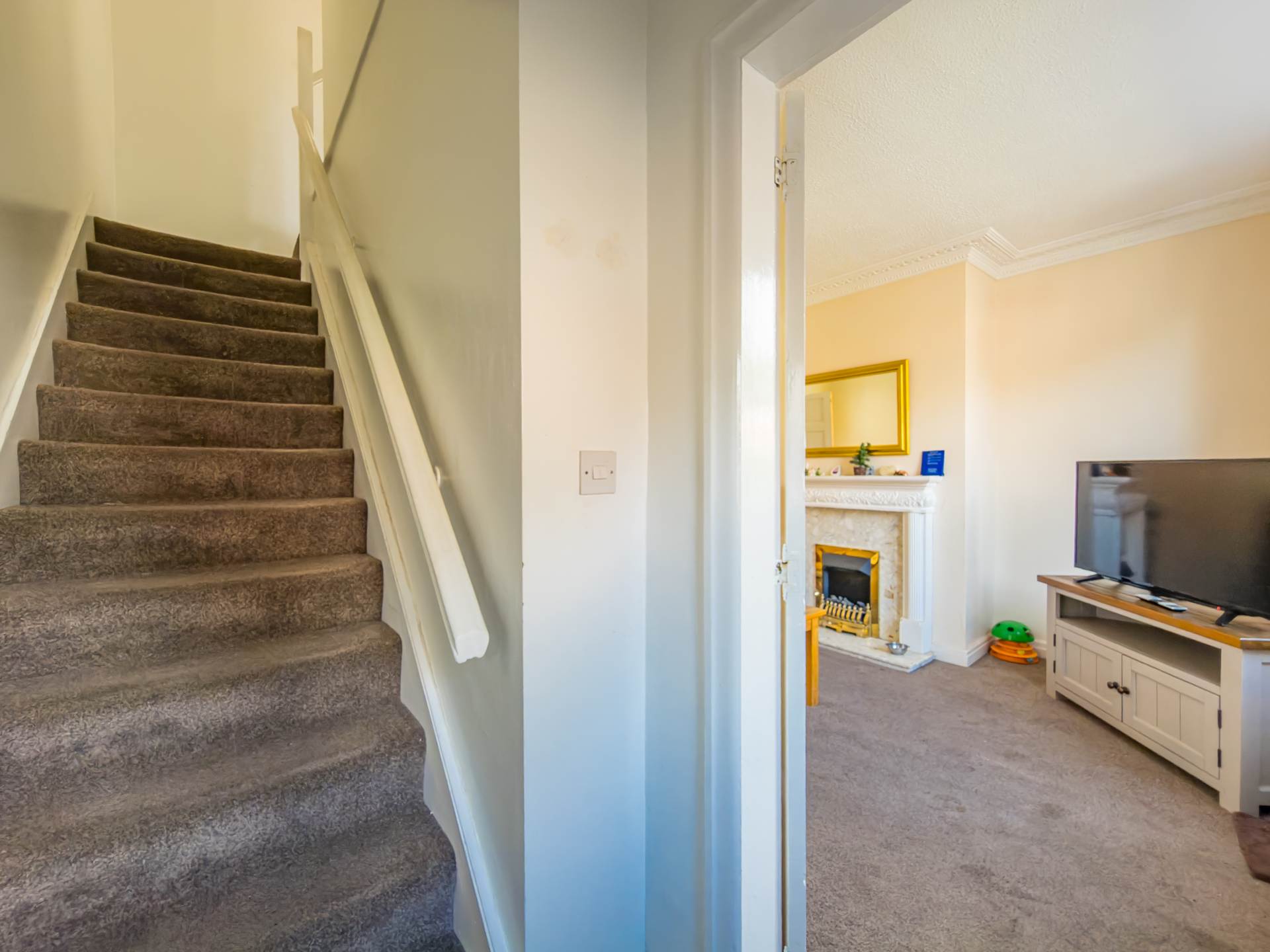 Frances Road, Dewsbury, Image 8
