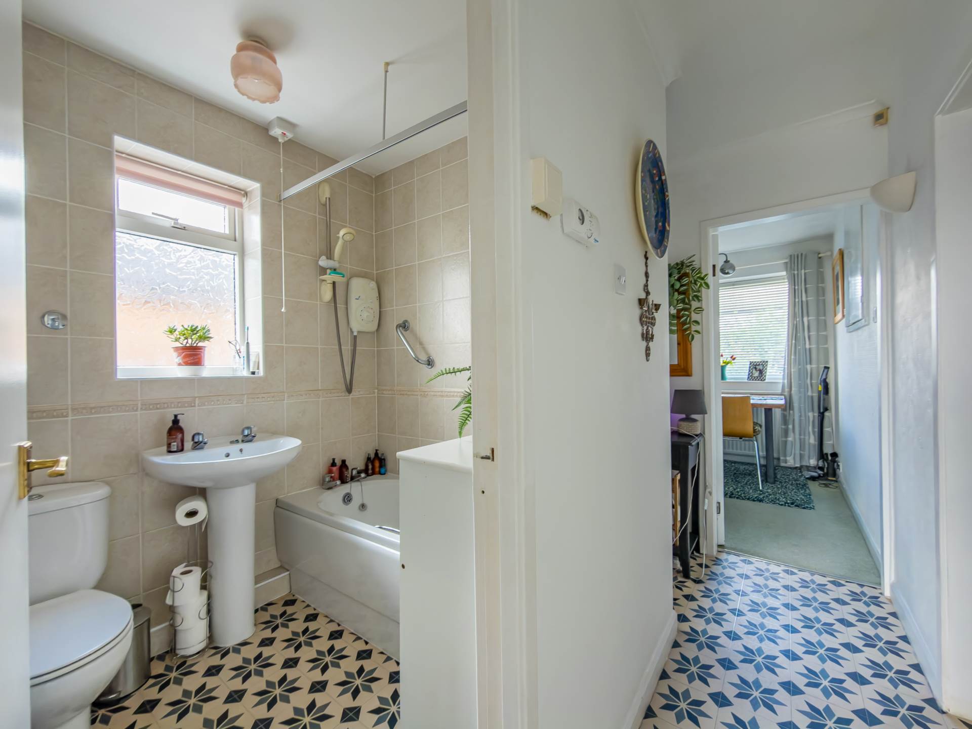 Chevins Close, Birstall, Image 11