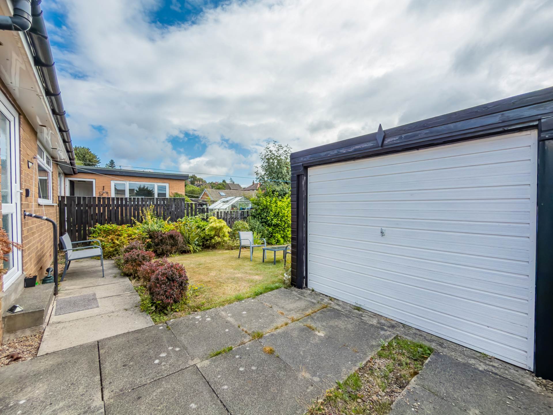 Chevins Close, Birstall, Image 17