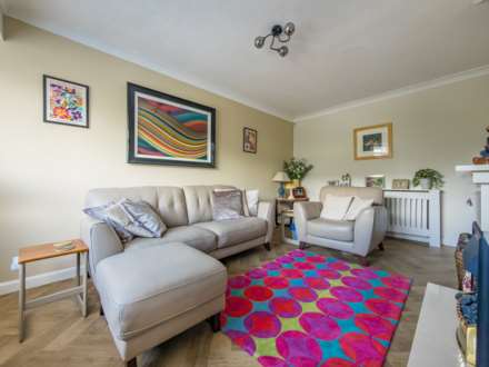 Chevins Close, Birstall, Image 5