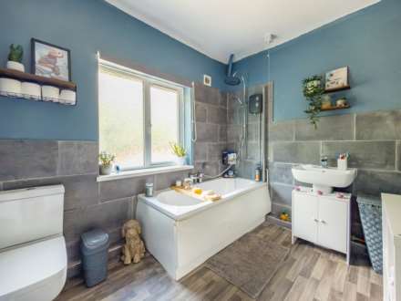 Leyland Road, Batley, Image 14