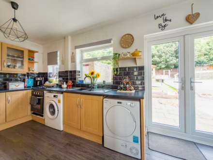 Leyland Road, Batley, Image 5