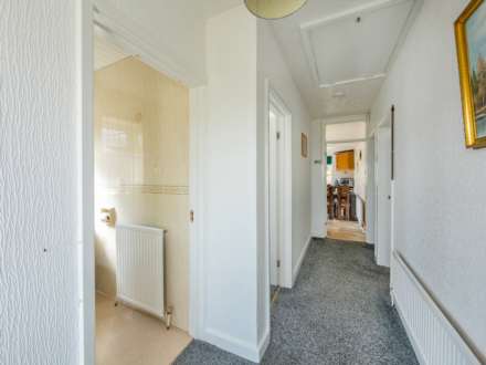 Redhill Avenue, Tingley, Image 14