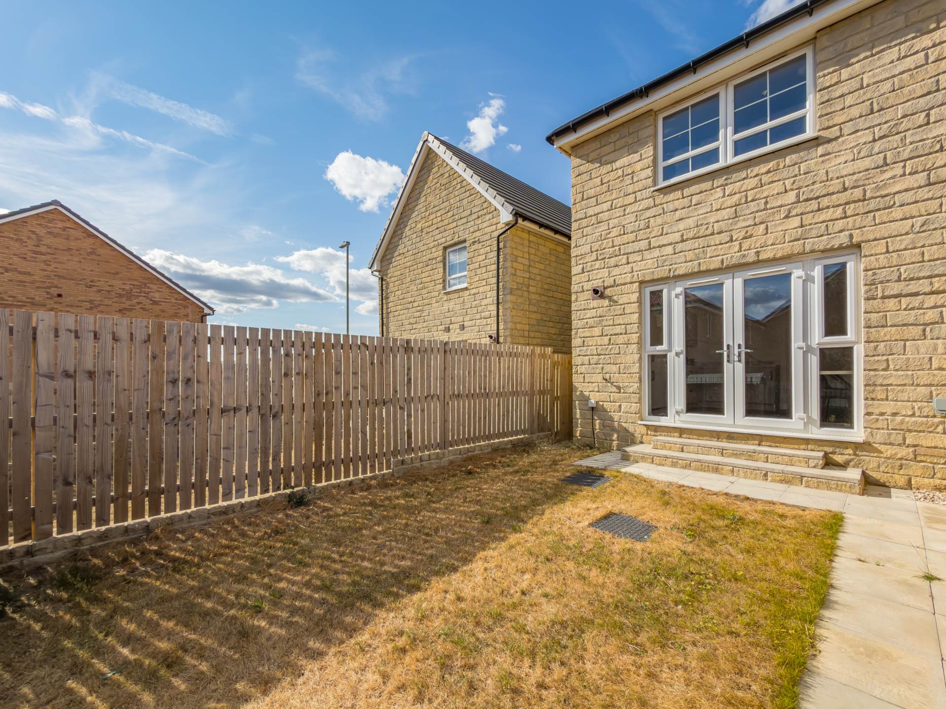Brambling Avenue, Dewsbury, Image 21
