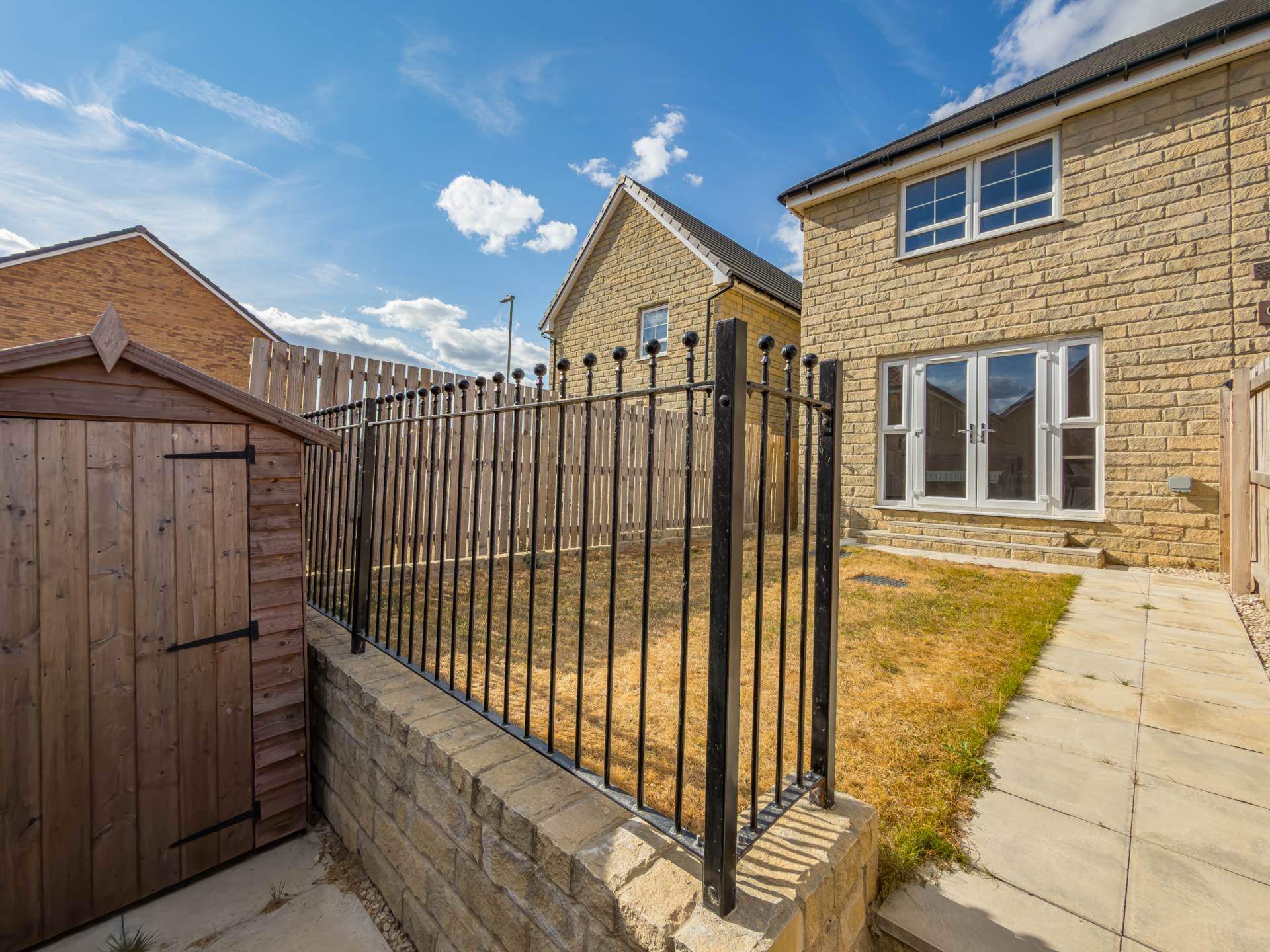 Brambling Avenue, Dewsbury, Image 22