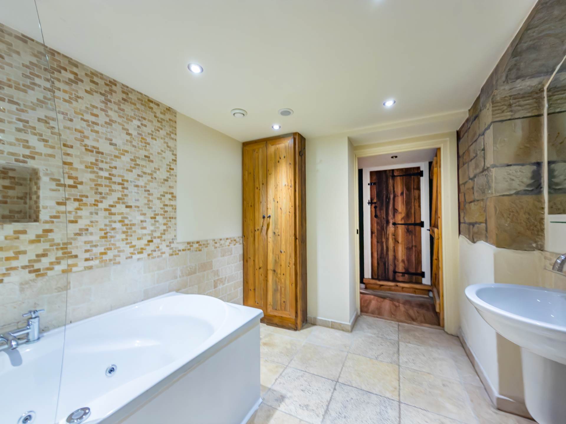 The Spinning House, Batley, Image 22