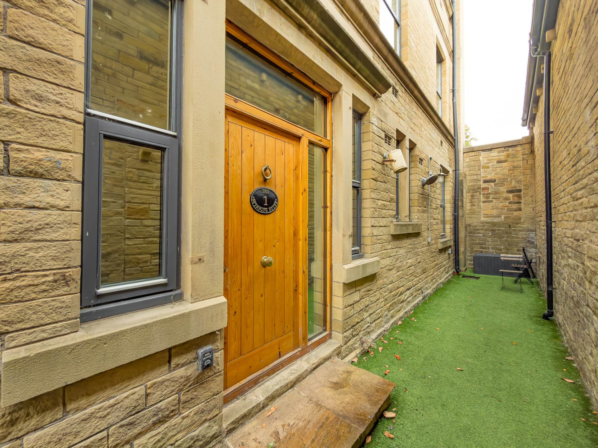 The Spinning House, Batley, Image 30