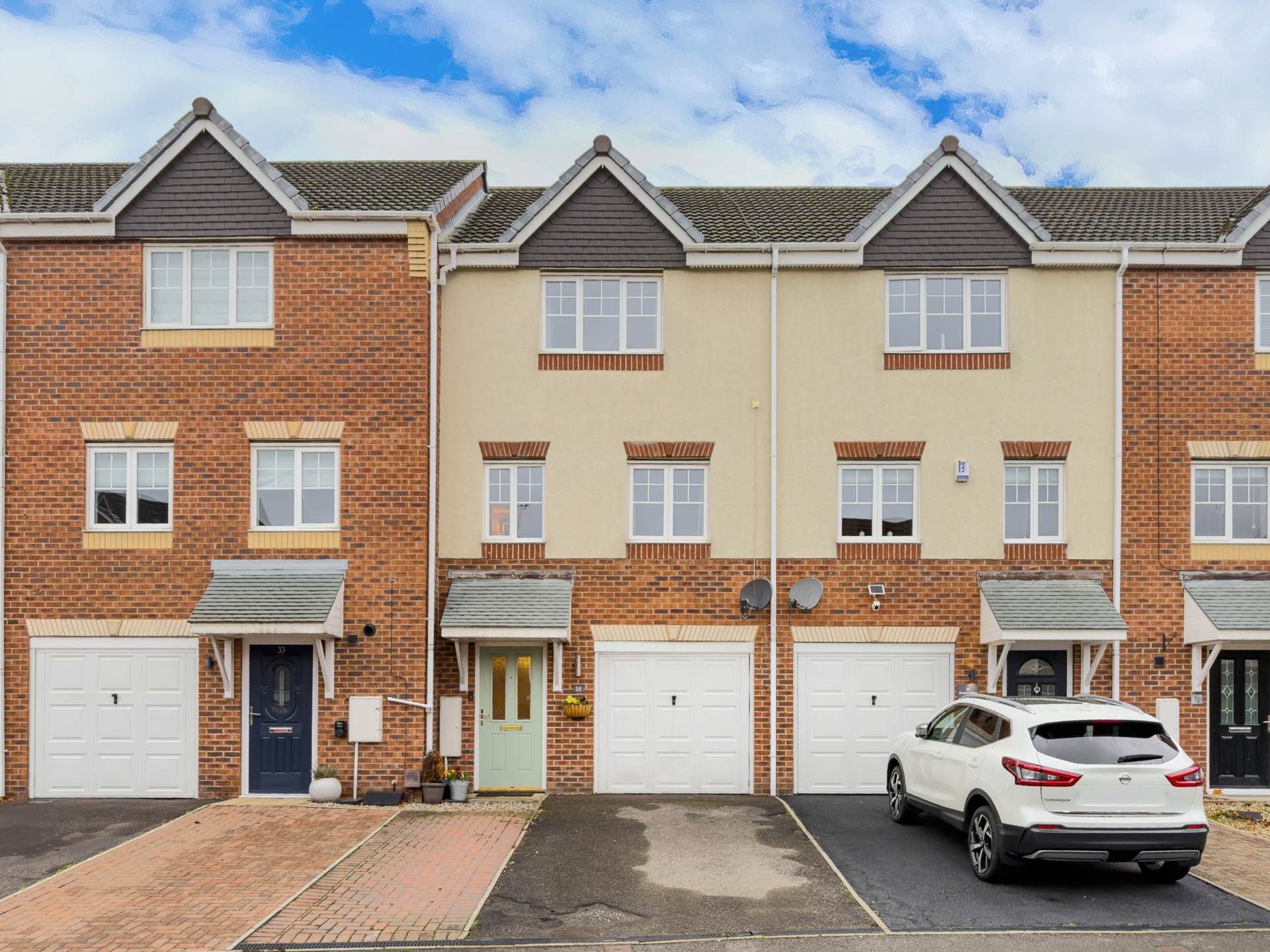 Ringshaw Drive, Cleckheaton, Image 1