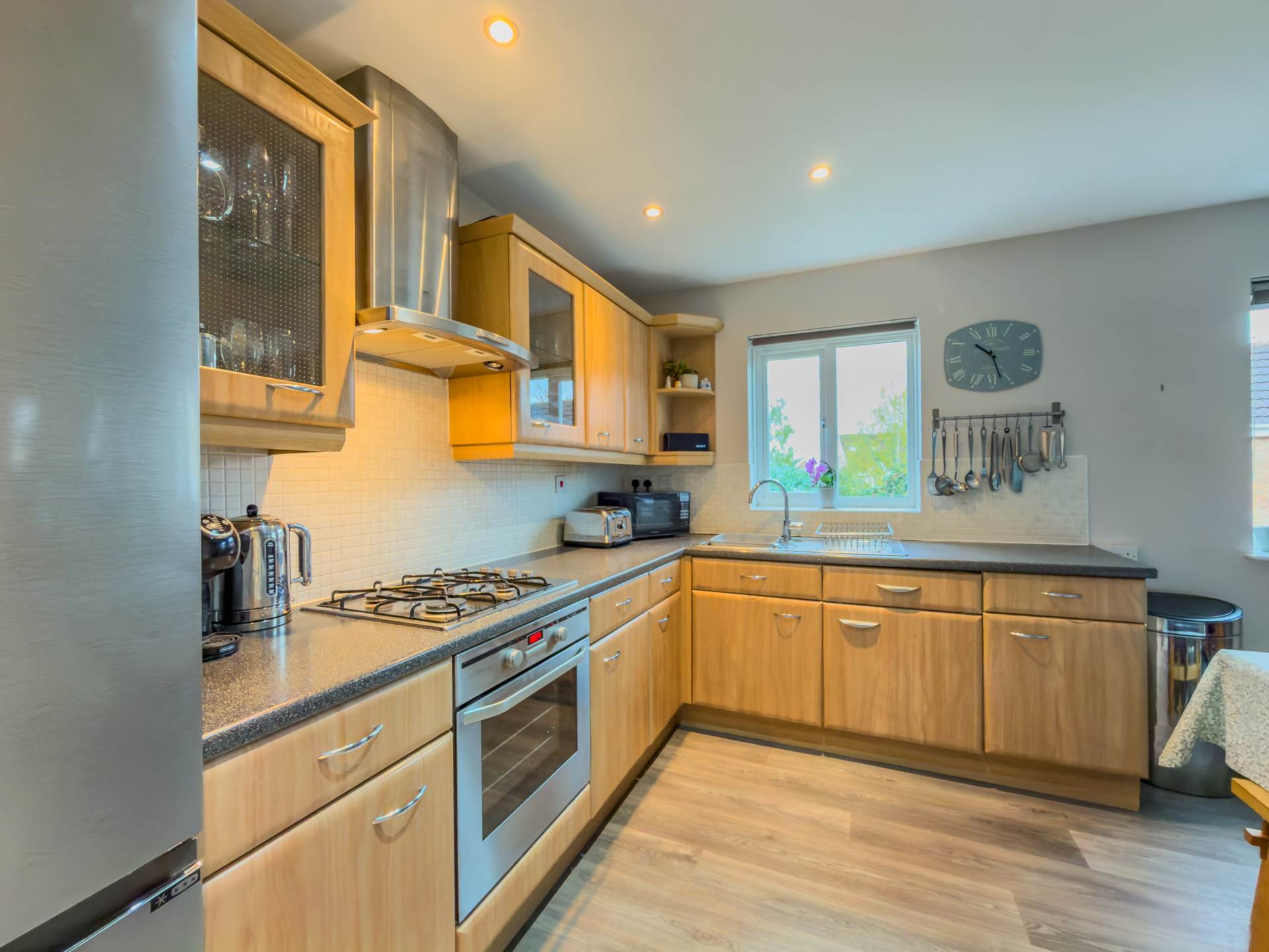 Ringshaw Drive, Cleckheaton, Image 7