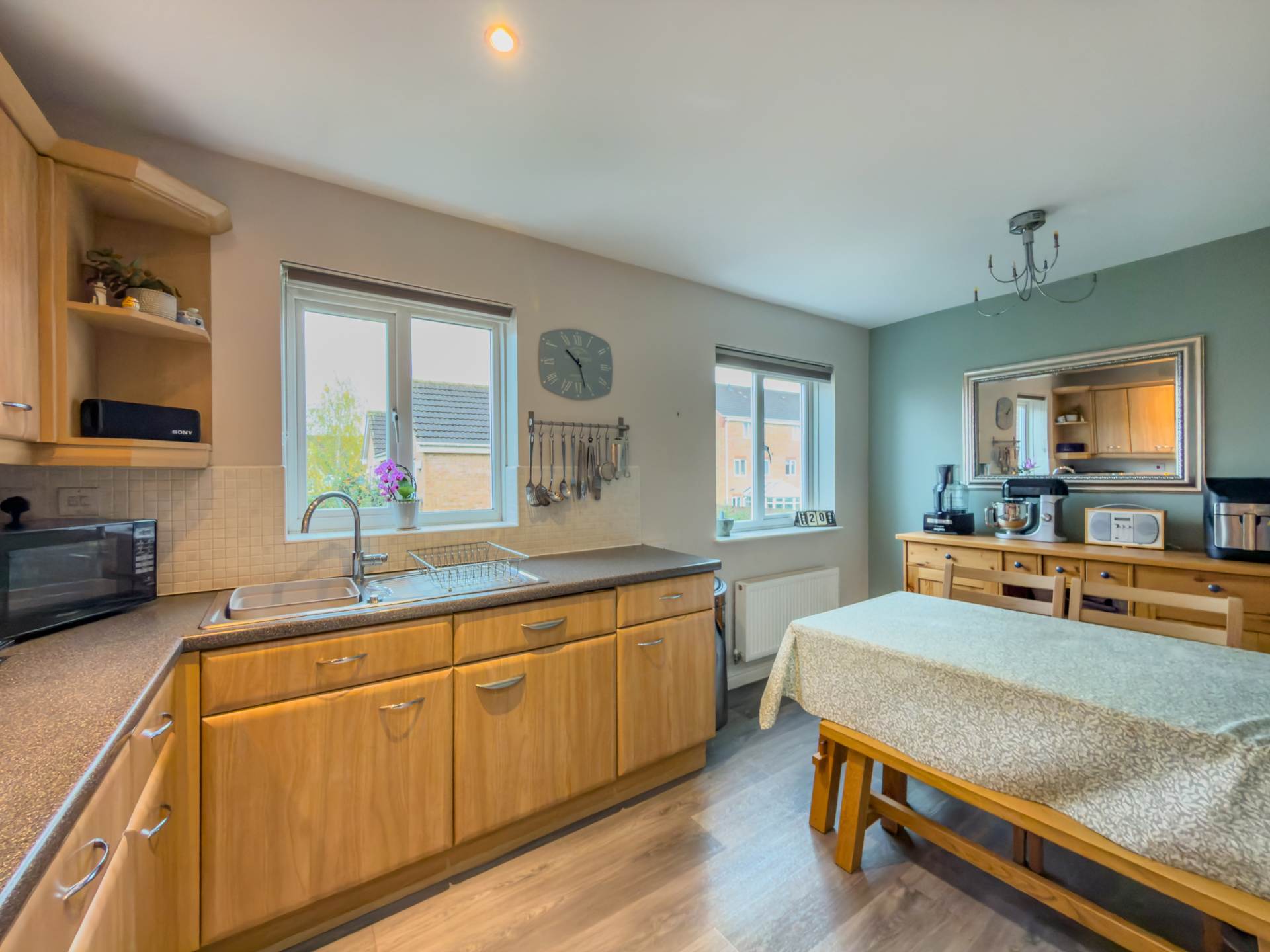 Ringshaw Drive, Cleckheaton, Image 9