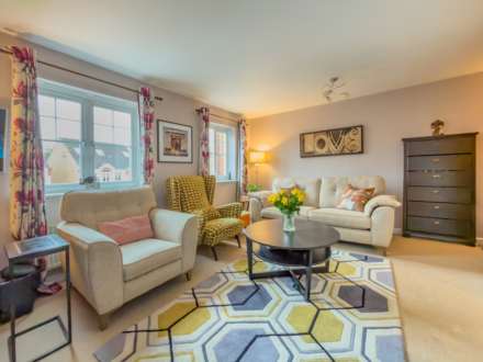 Ringshaw Drive, Cleckheaton, Image 11