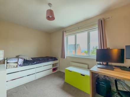 Ringshaw Drive, Cleckheaton, Image 17