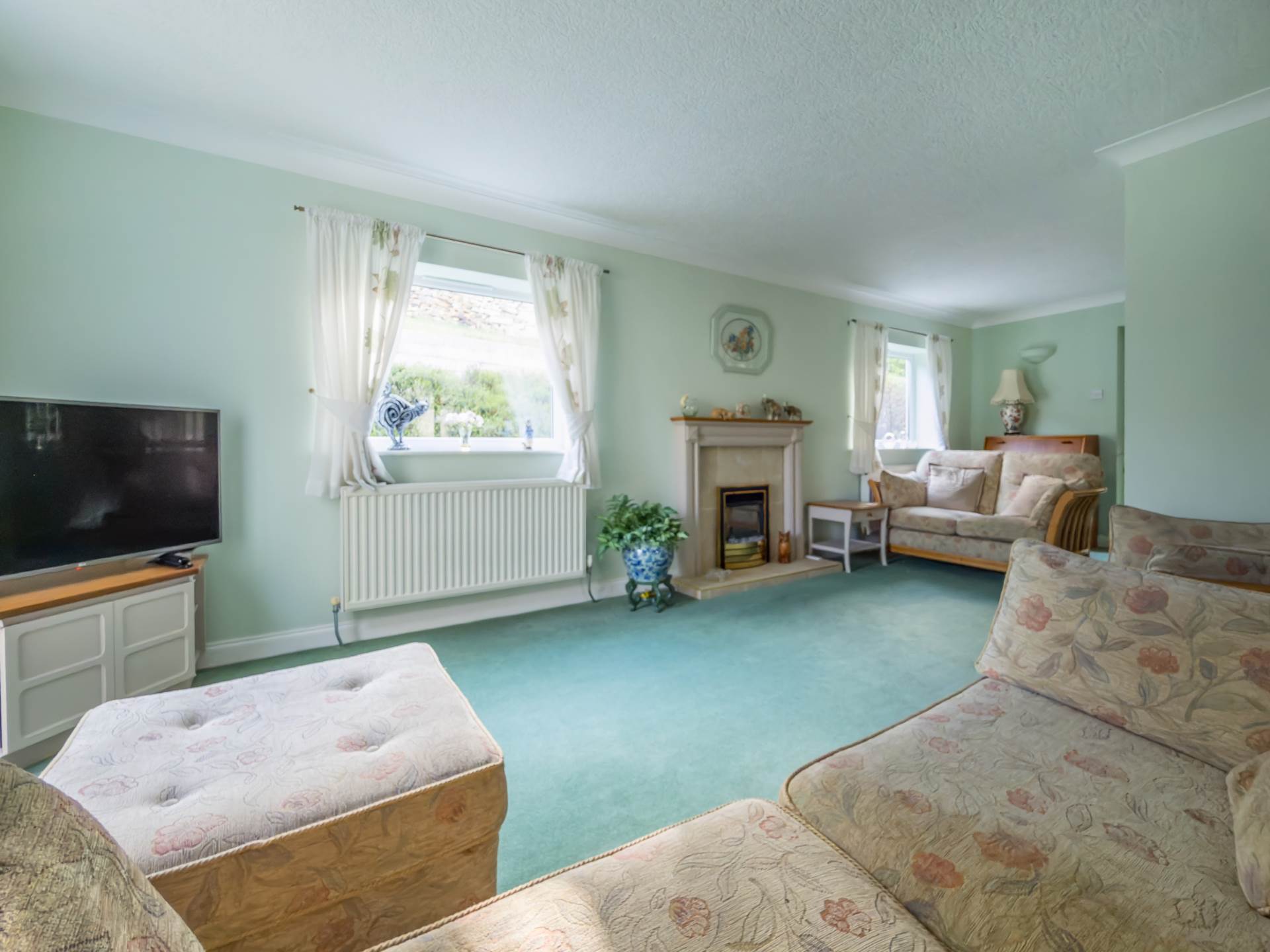 Oakwell Avenue, Batley, Image 9