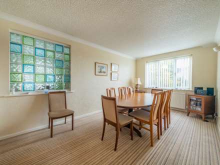 Oakwell Avenue, Batley, Image 10