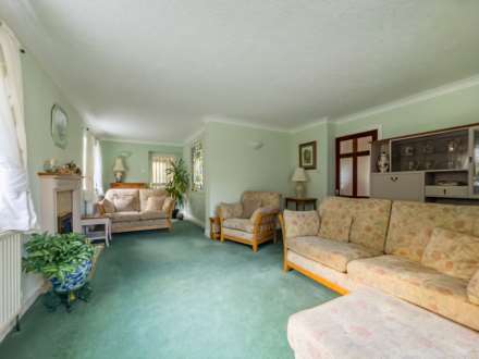 Oakwell Avenue, Batley, Image 7