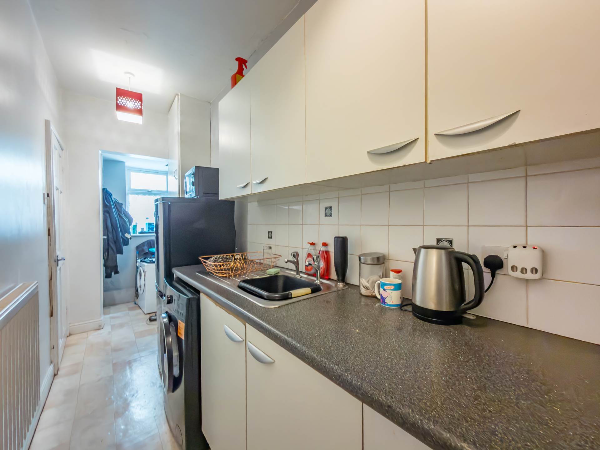 Bradford Road, Birstall, Image 3