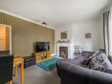 Bradford Road, Birstall, Image 6