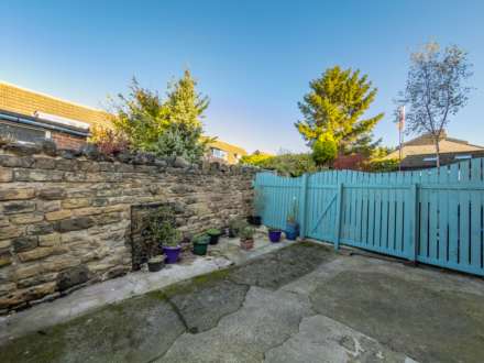 Boundary Road, Dewsbury, Image 16