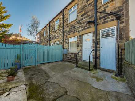 Boundary Road, Dewsbury, Image 17