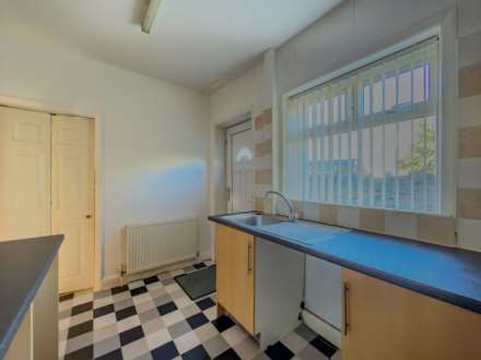 Boundary Road, Dewsbury, Image 3