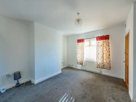 Boundary Road, Dewsbury, Image 6