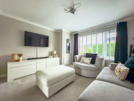 Ridgeway Drive, Birstall, Image 10