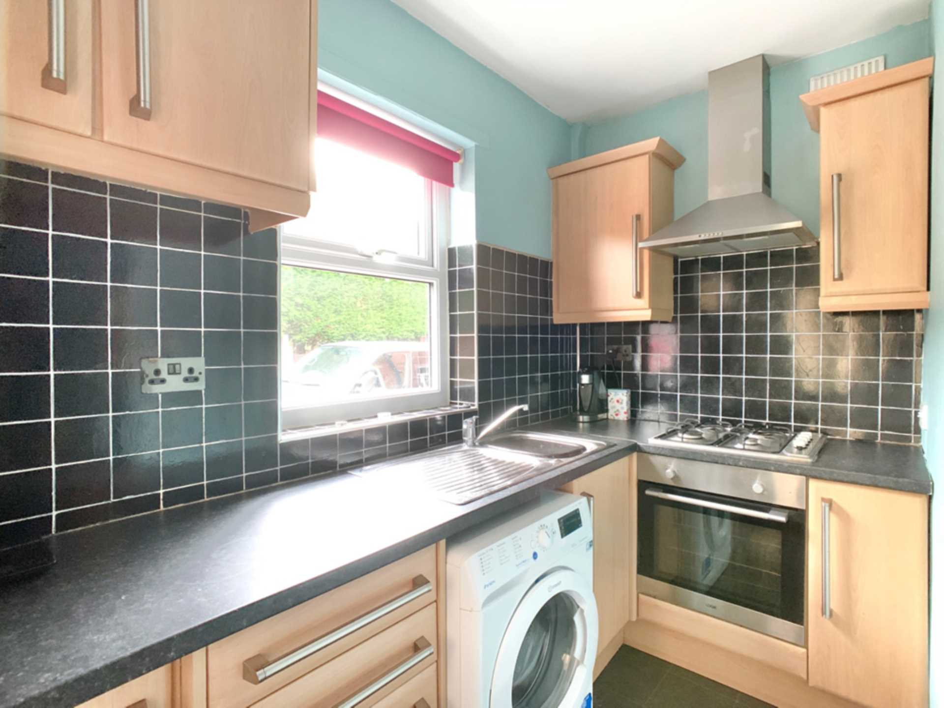 South View Birstall, Batley, Image 10