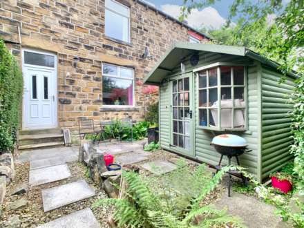 South View Birstall, Batley, Image 1