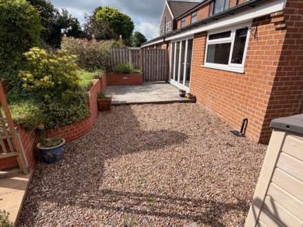 Harefield Drive Batley, Batley, Image 17