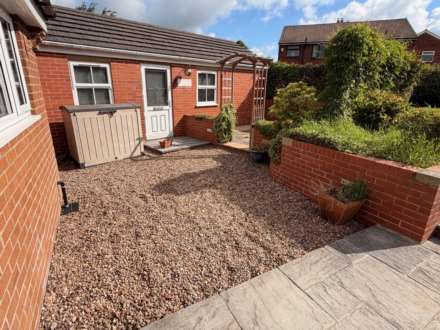 Harefield Drive Batley, Batley, Image 18