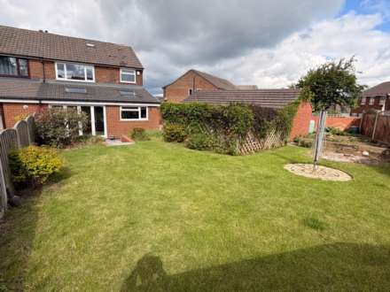 Harefield Drive Batley, Batley, Image 2