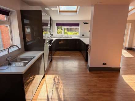 Harefield Drive Batley, Batley, Image 3