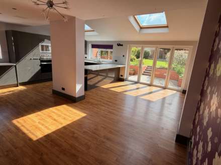 Harefield Drive Batley, Batley, Image 6