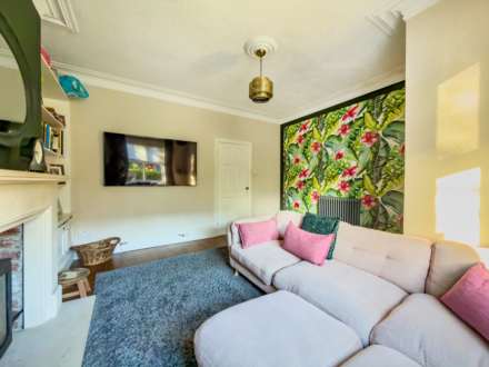 Allencroft, Birkenshaw, Image 8