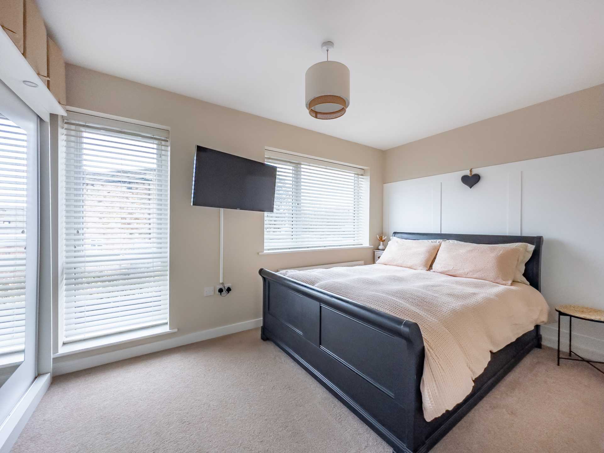 Leeds Old Road, Batley, Image 11