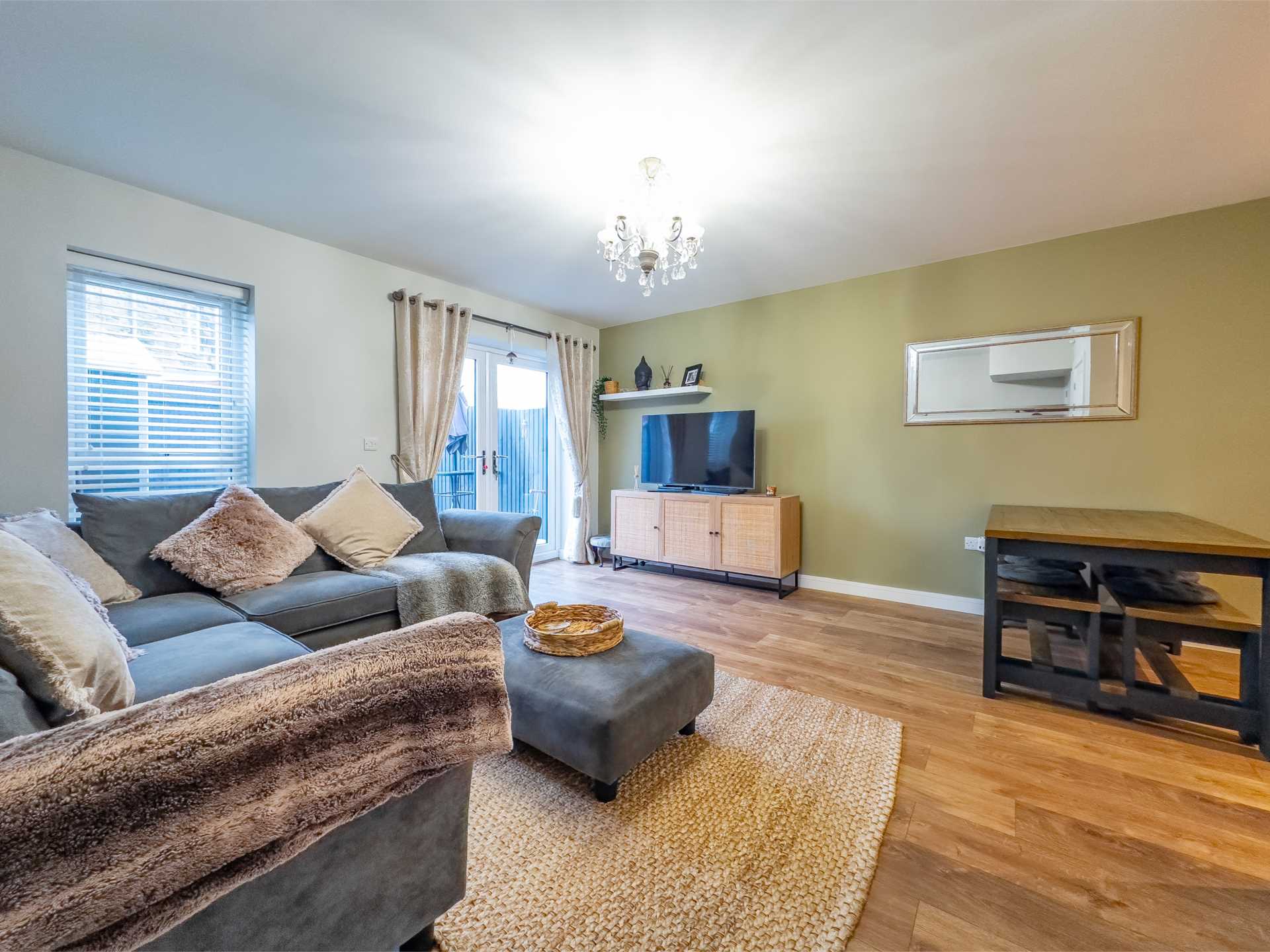 Leeds Old Road, Batley, Image 5