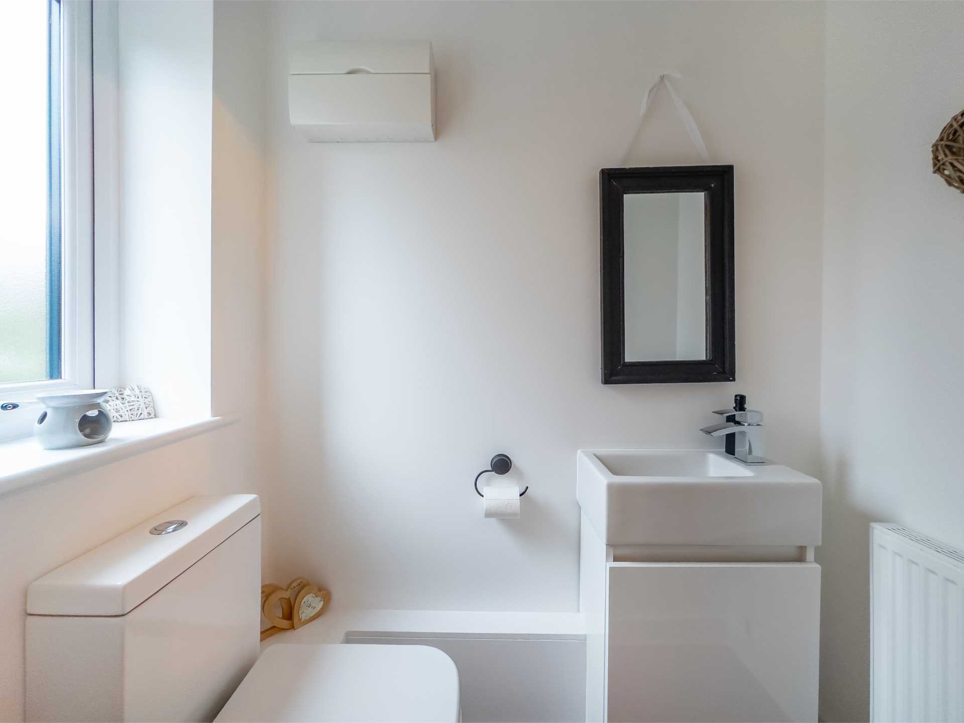 Leeds Old Road, Batley, Image 9