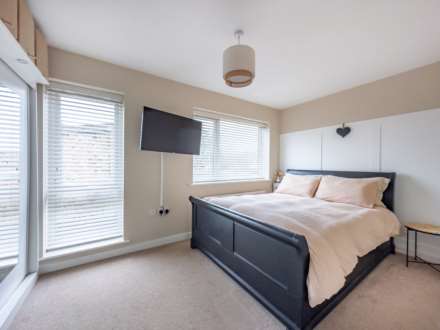 Leeds Old Road, Batley, Image 11