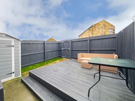 Leeds Old Road, Batley, Image 15