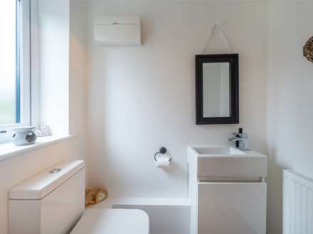 Leeds Old Road, Batley, Image 9