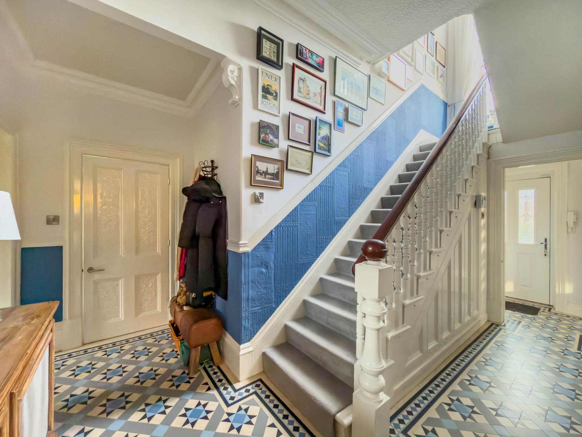 Batley Field Hill, Upper Batley, Image 2