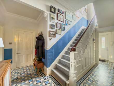 Batley Field Hill, Upper Batley, Image 2